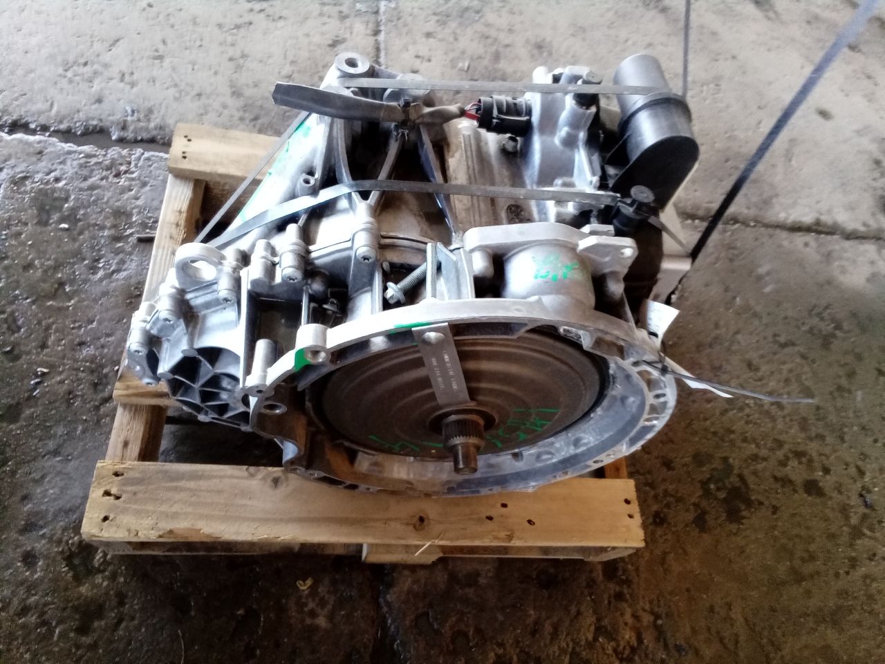 Part image 3