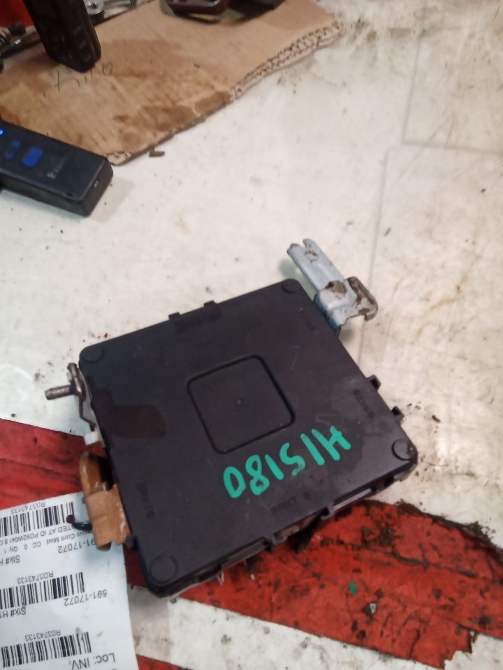 Part image 3