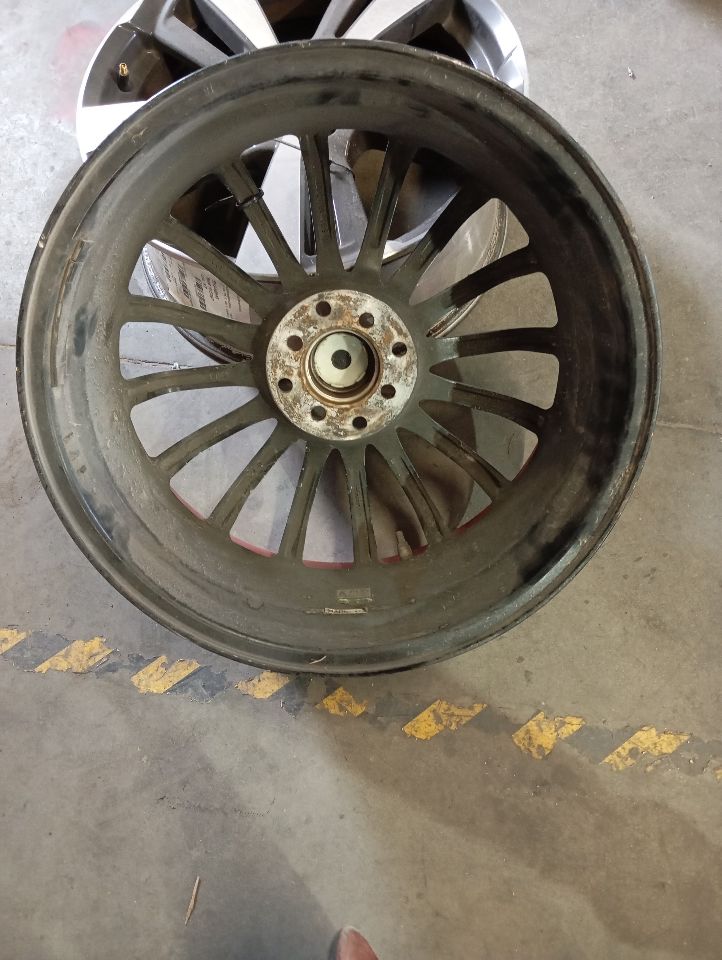 Part image 15