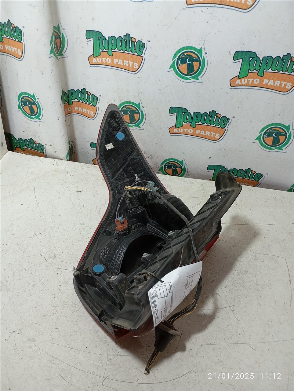 Part image 3