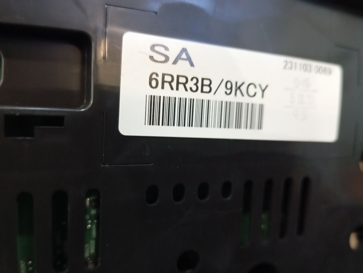 Part image 4