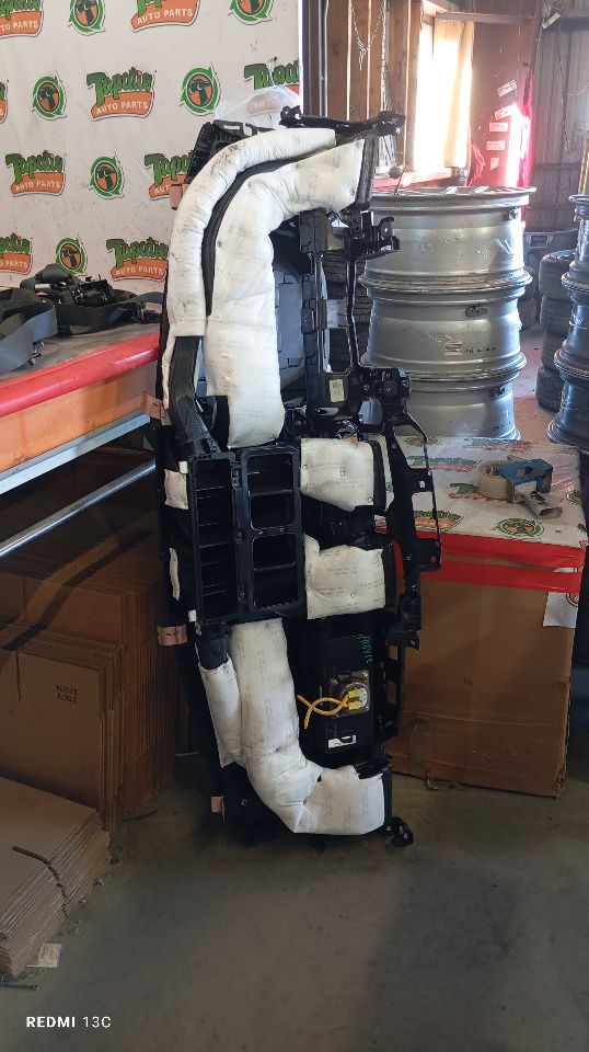 Part image 14