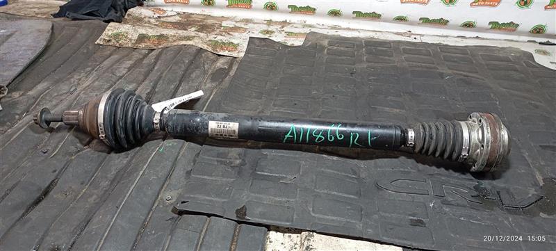 2009 Volkswagen GOLF GTI Axle Shaft