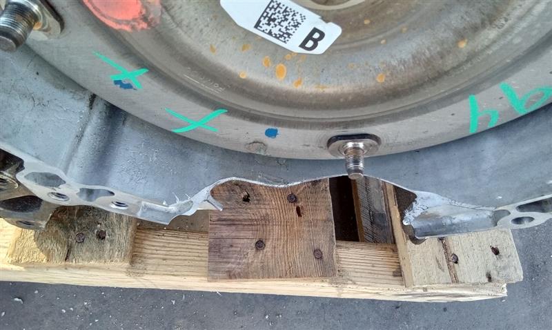 Part image 17