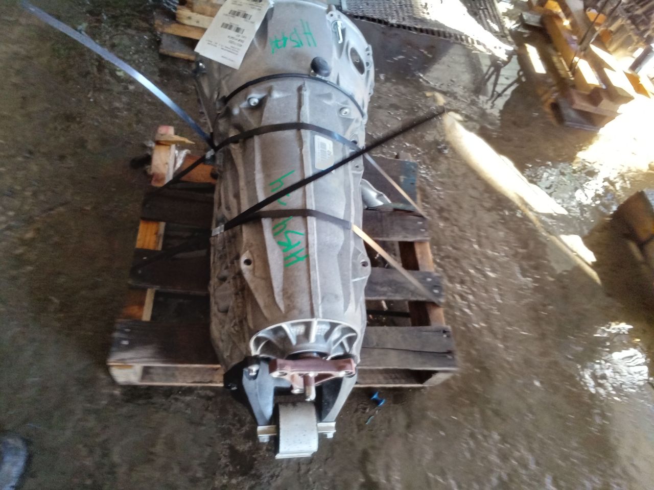 Part image 4