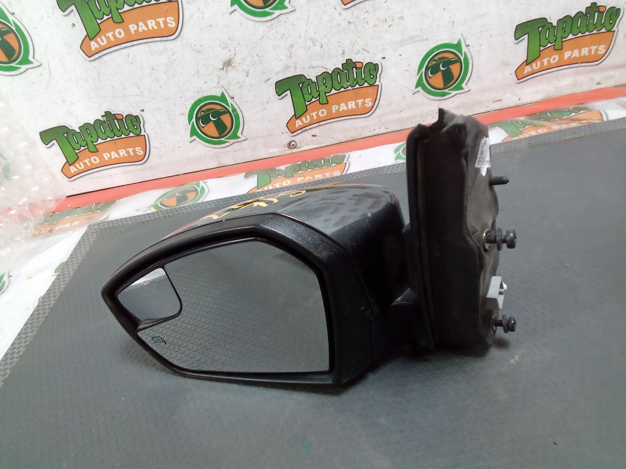 Part image 1