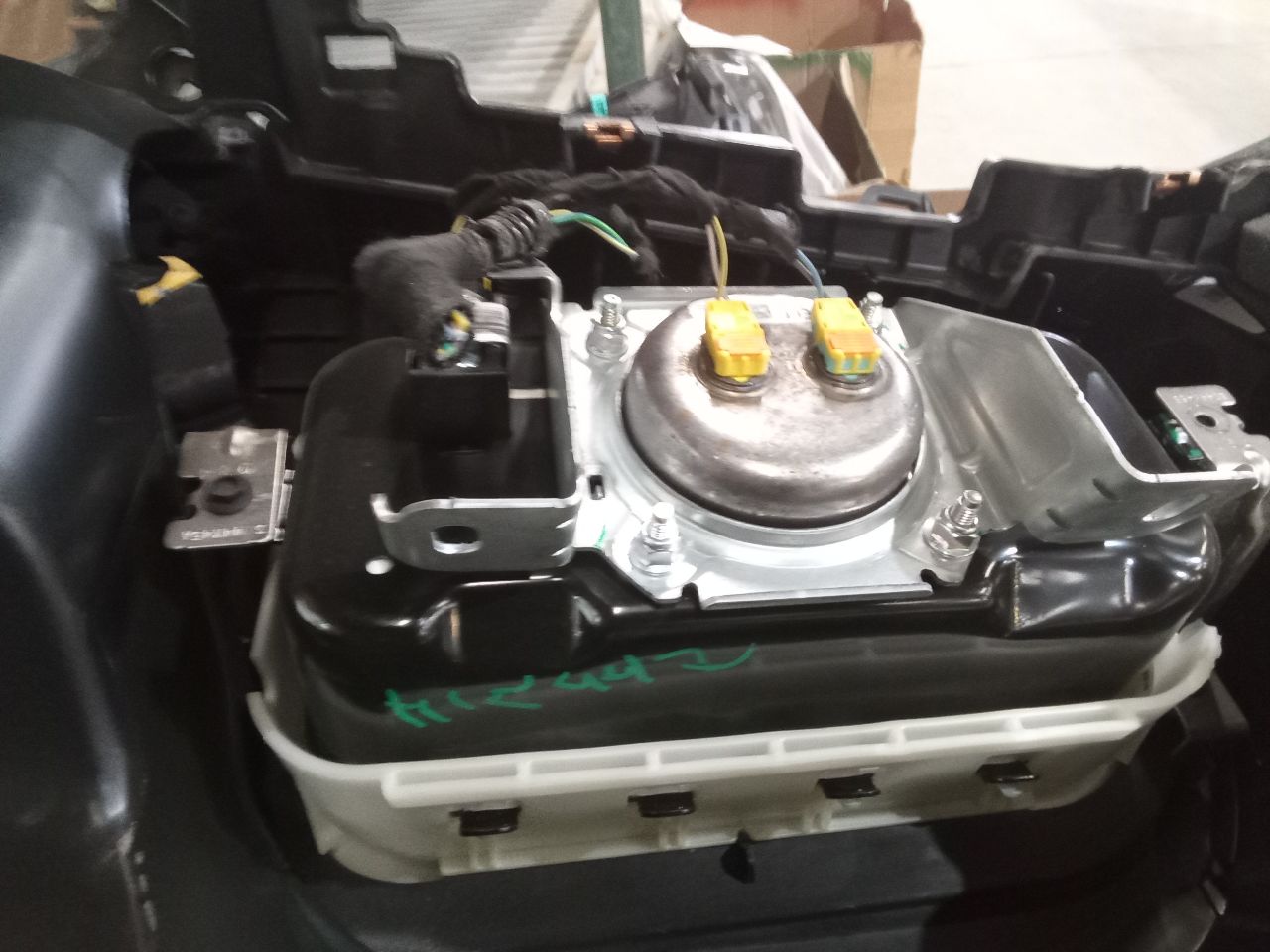 Part image 8