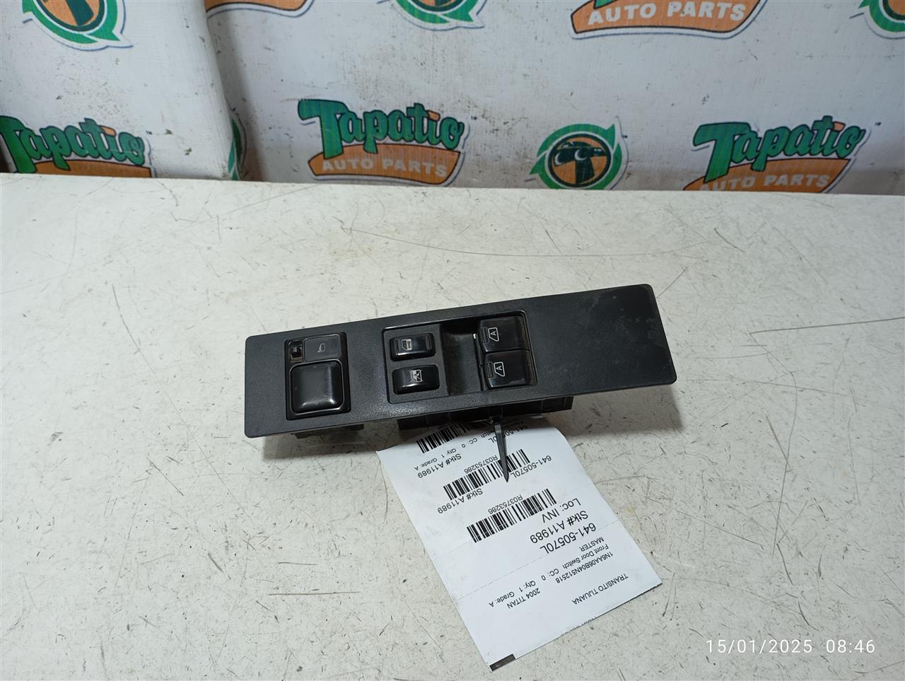 2004 Nissan TITAN Front Door Switch