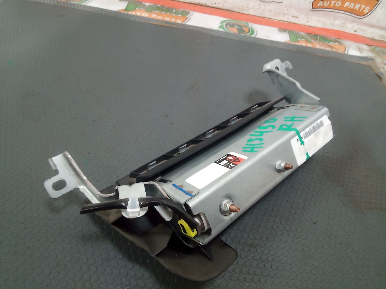 Part image 2