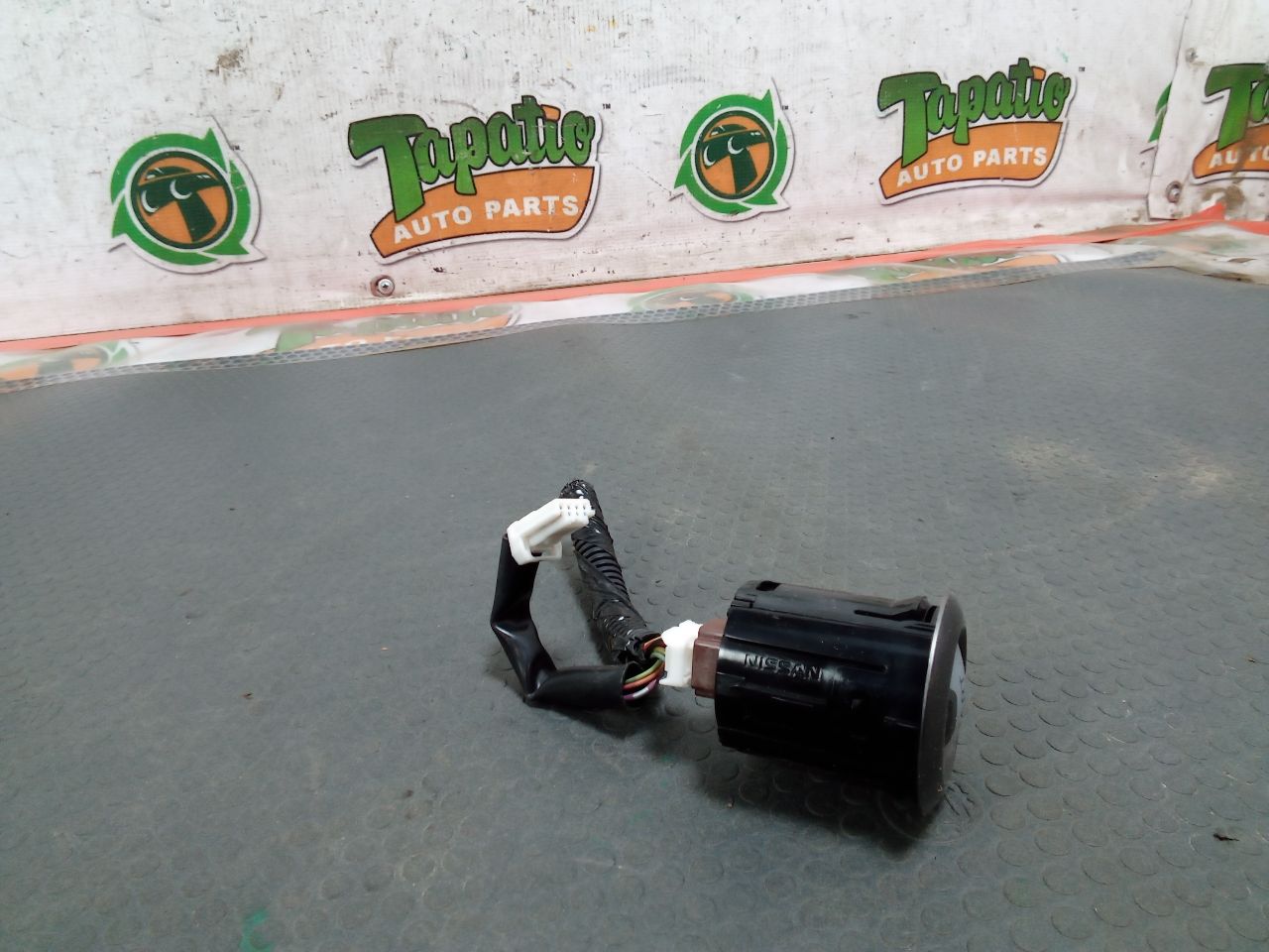 Part image 2