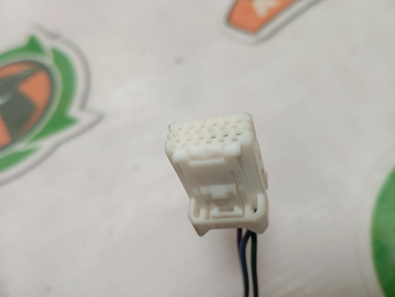 Part image 3
