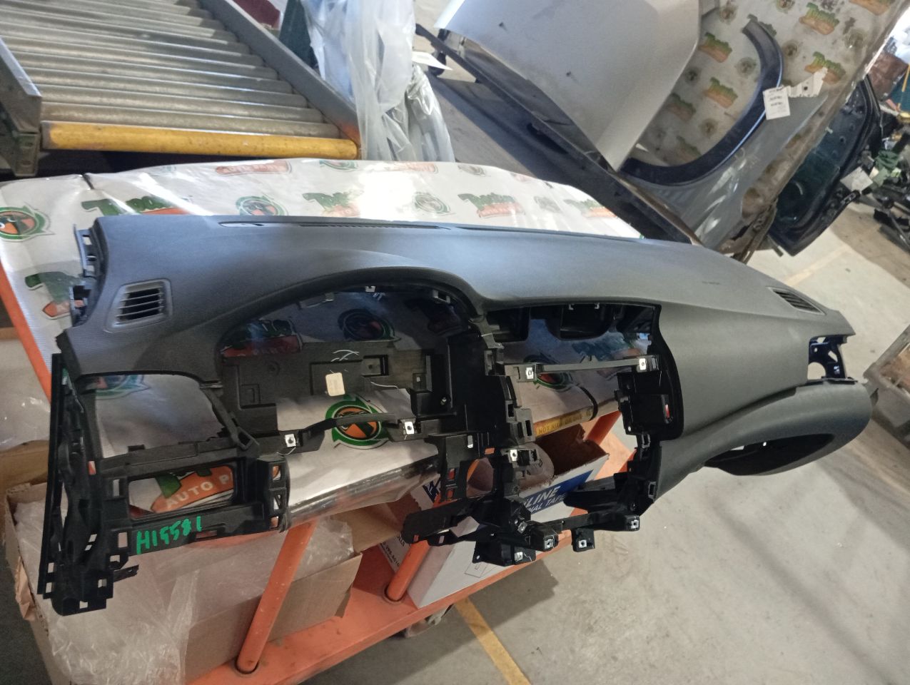 Part image 1