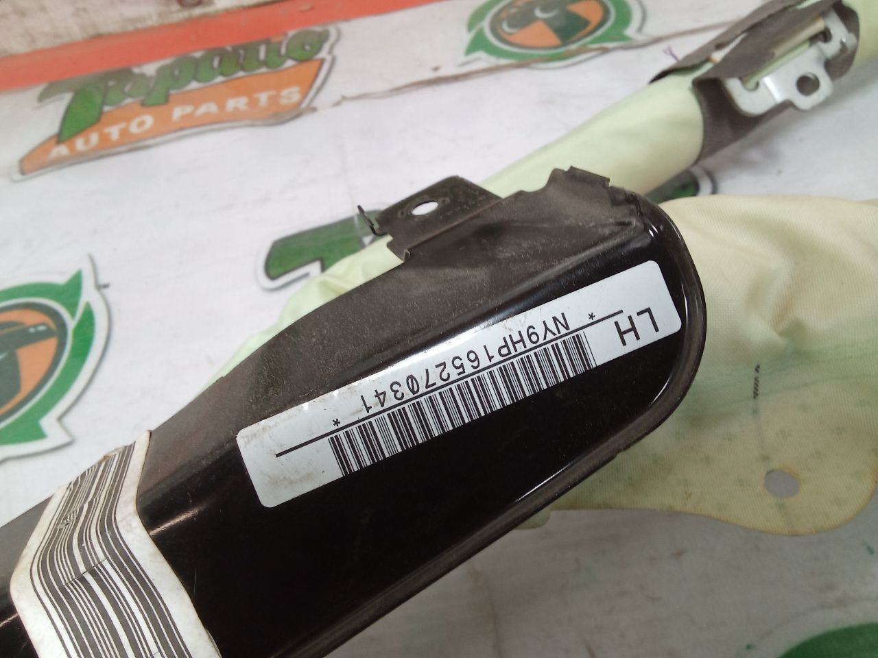 Part image 4