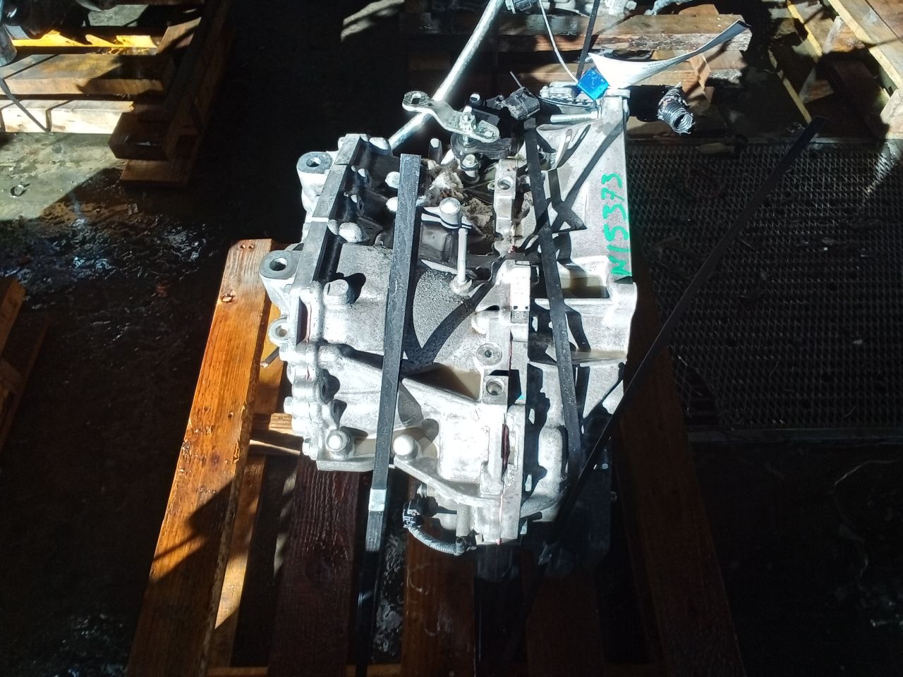 Part image 3
