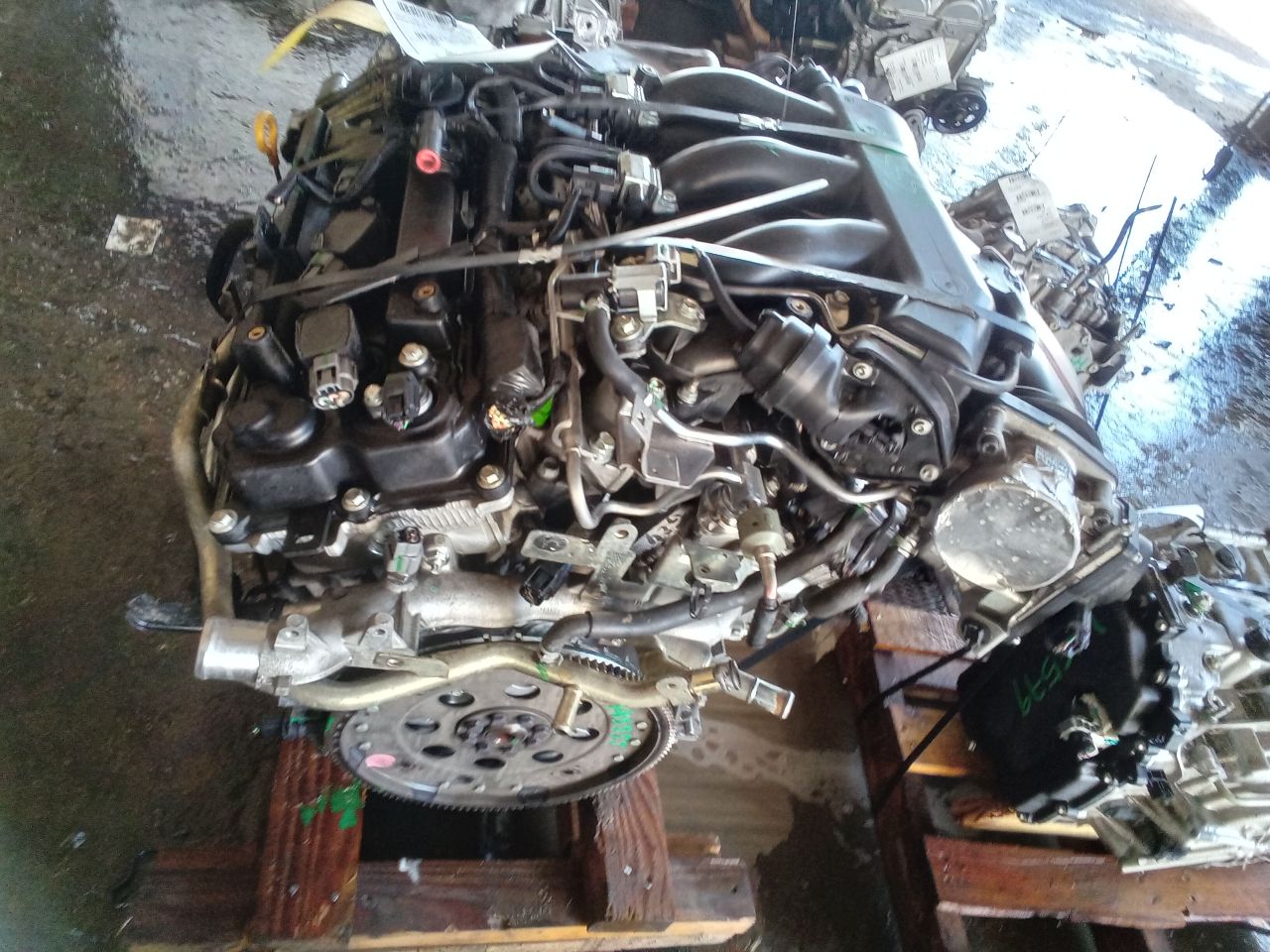 Part image 3