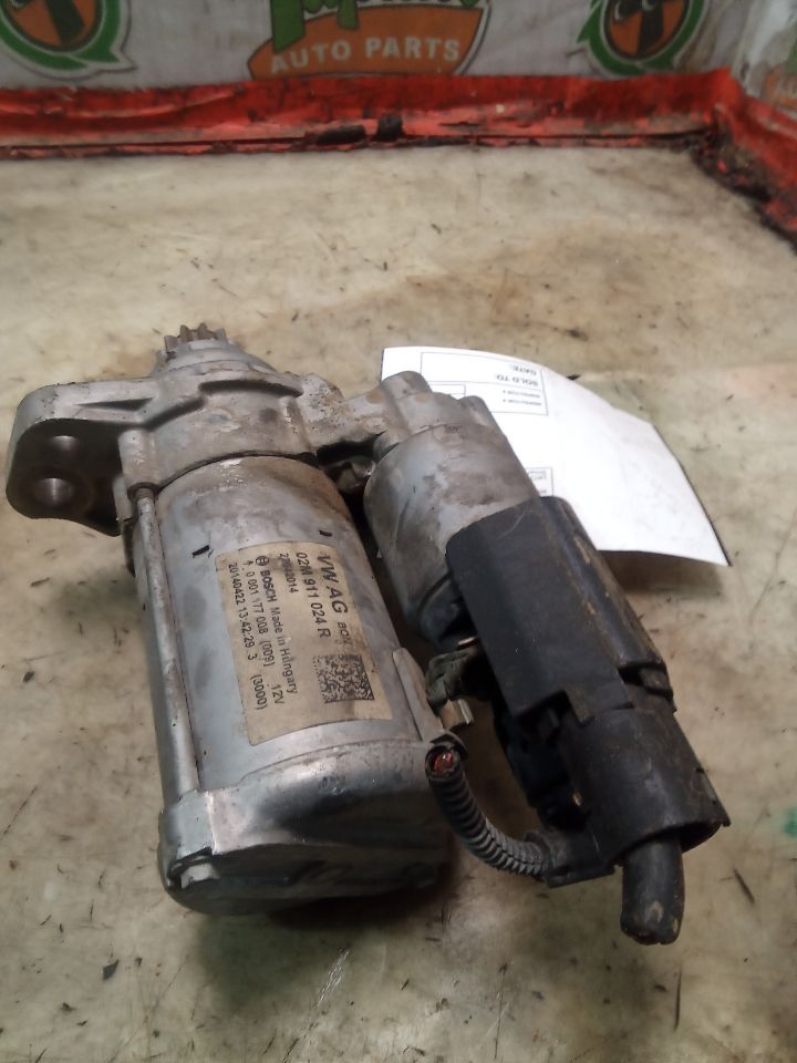 Part image 3