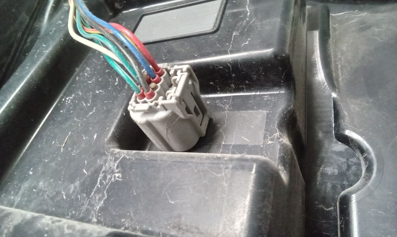 Part image 8