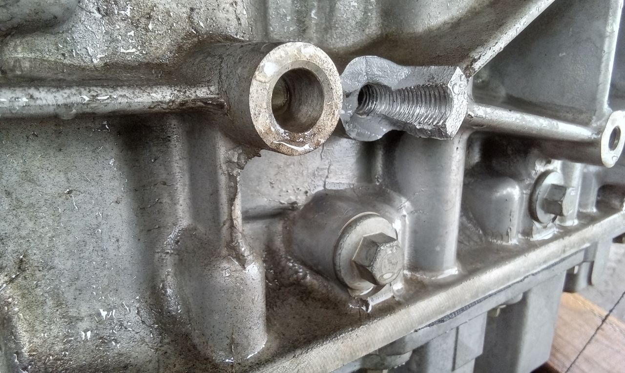 Part image 15