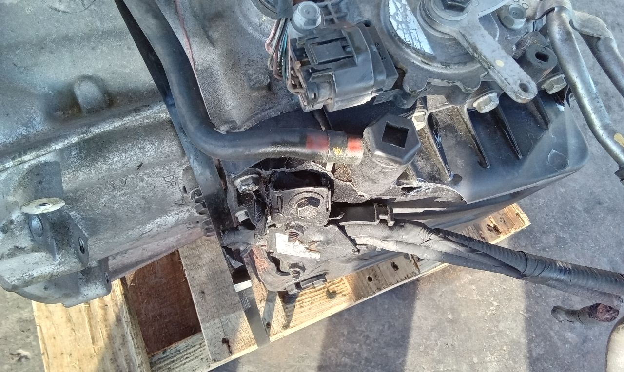 Part image 9