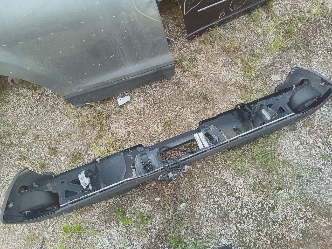 Part image 11