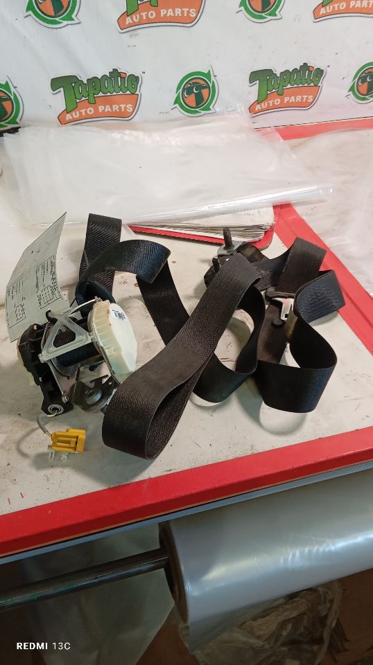 2009 Ford FORD F250SD PICKUP Seat Belt, Front