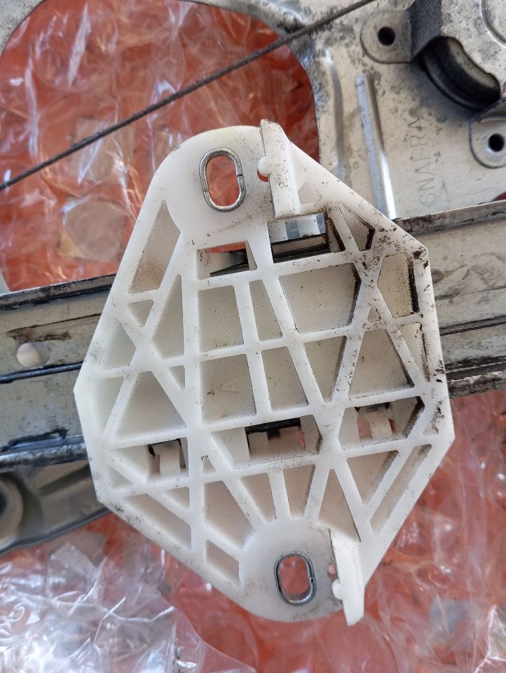 Part image 6