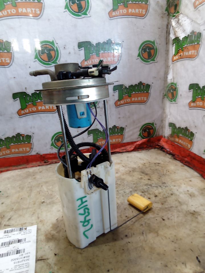 2004 General Motors SILVERADO 1500 PICKUP Fuel Pump