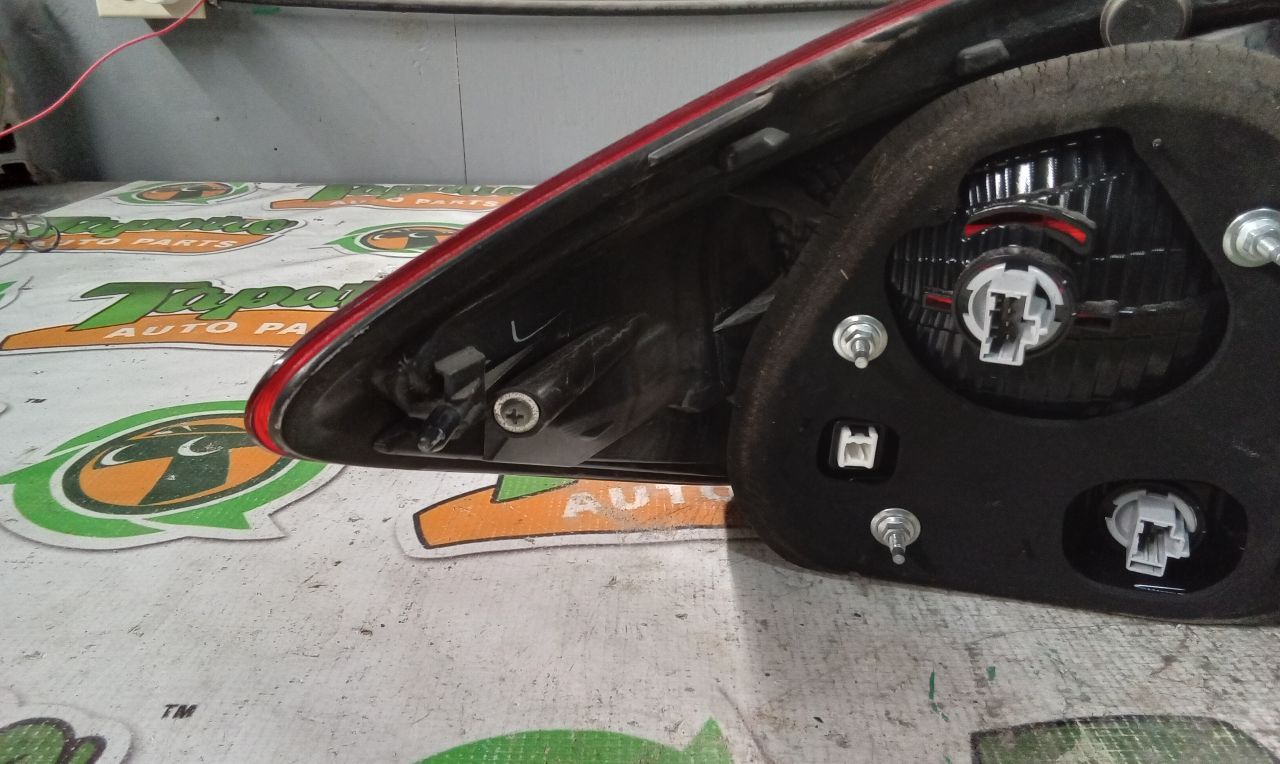 Part image 10