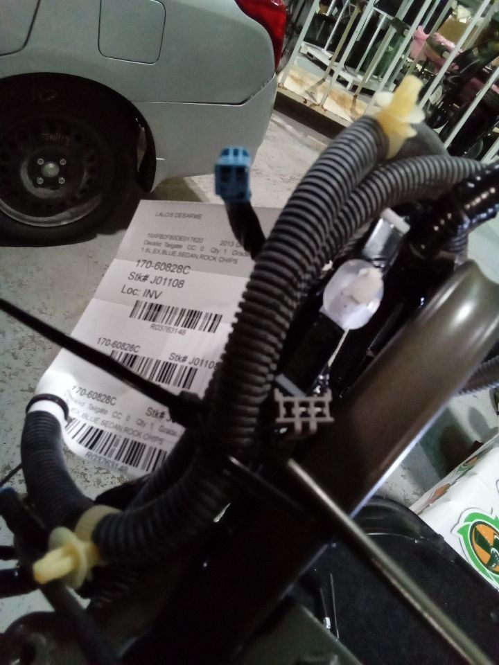 Part image 12