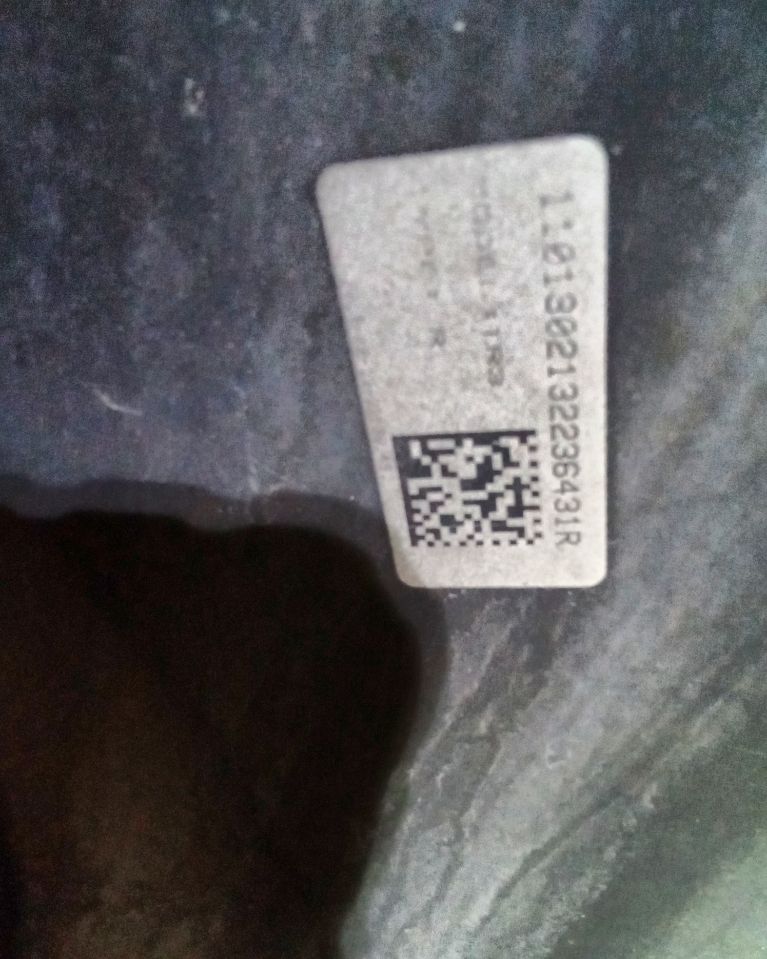Part image 11
