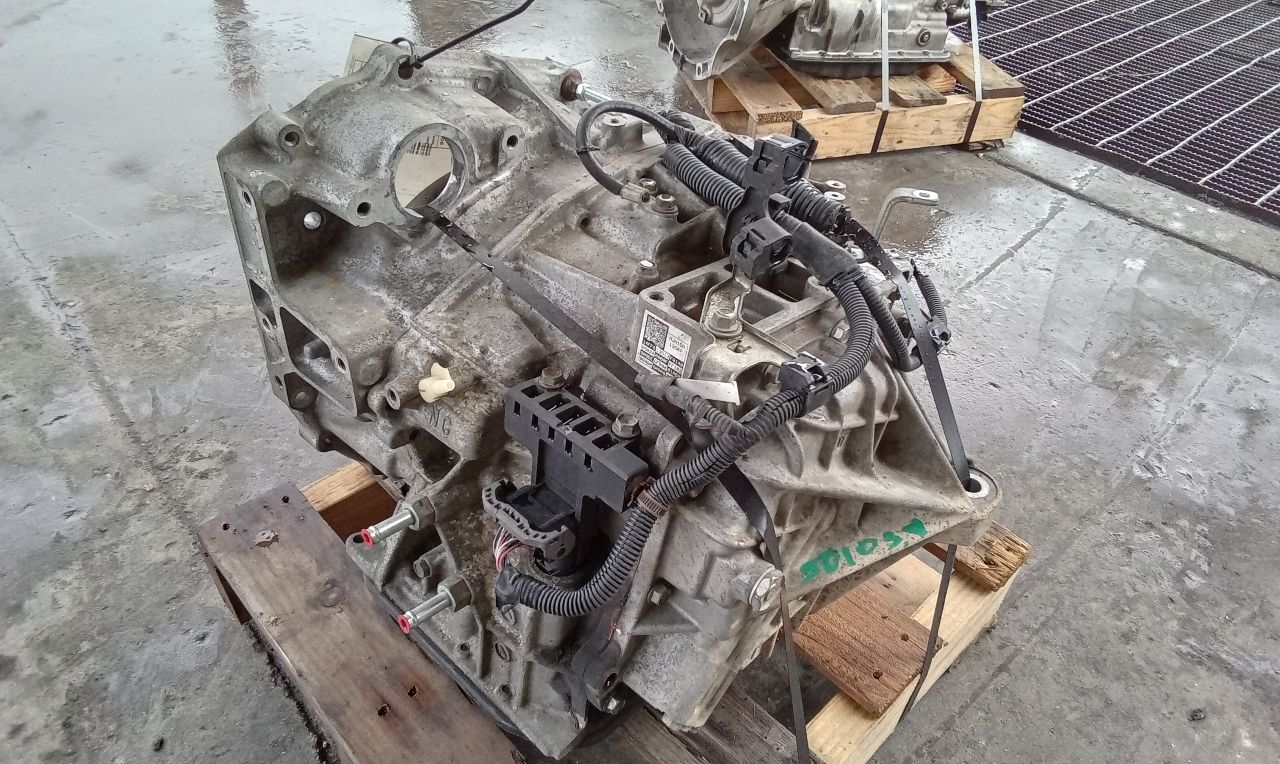 Part image 4