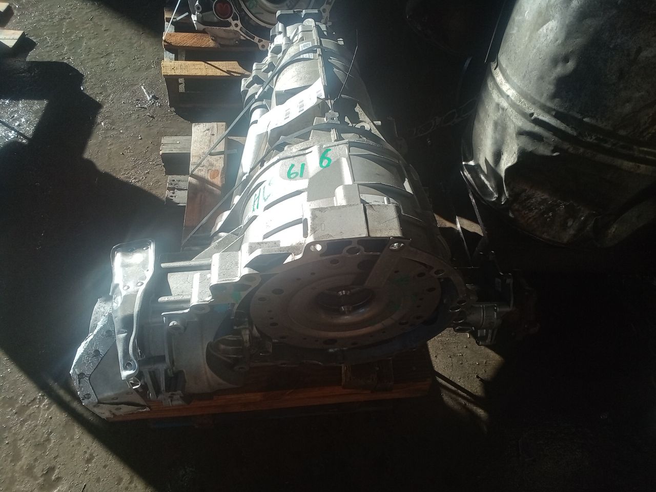 Part image 1