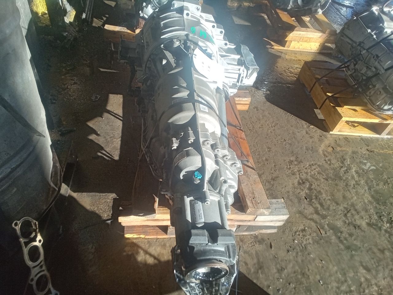 Part image 4