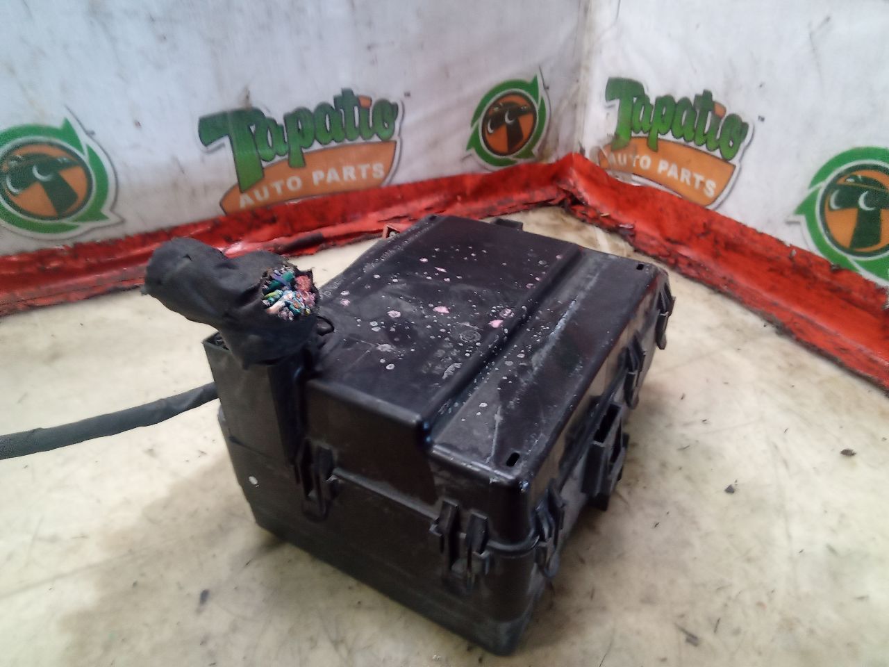 Part image 3