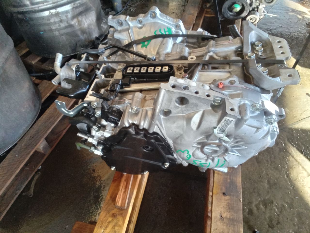 Part image 3