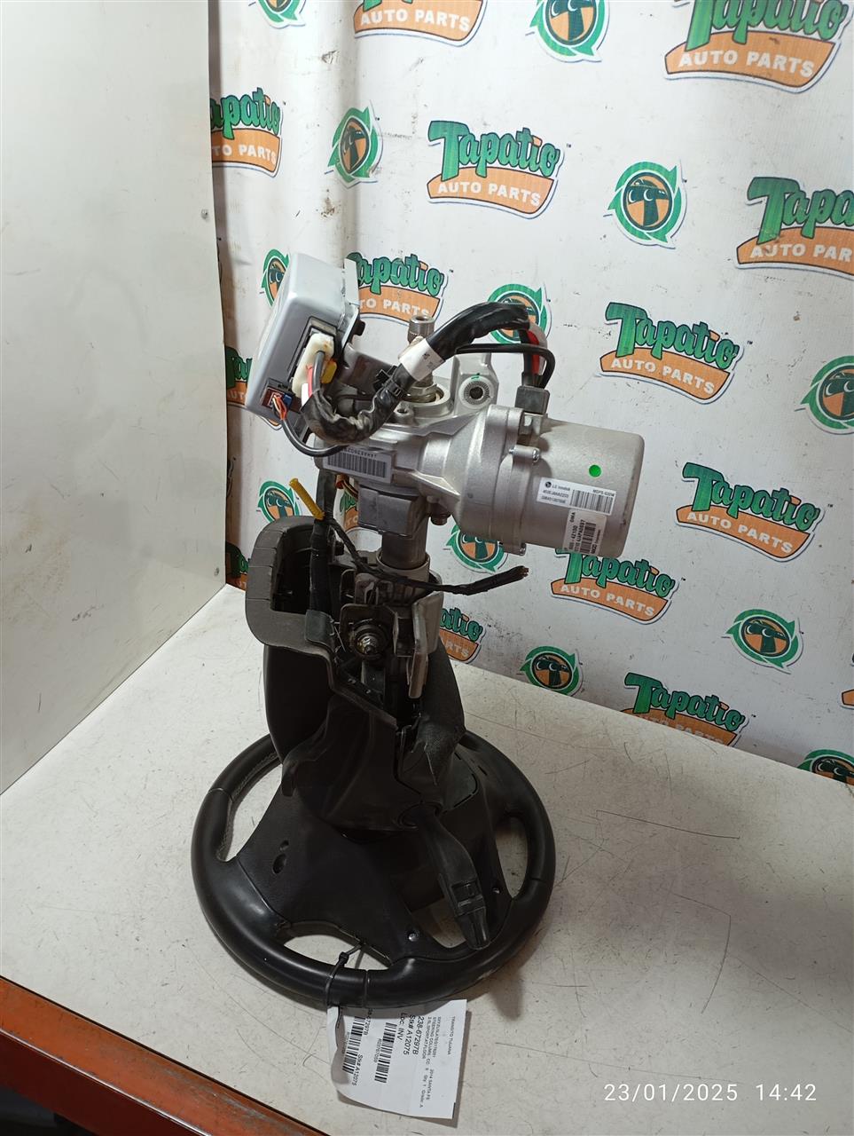 Part image 3