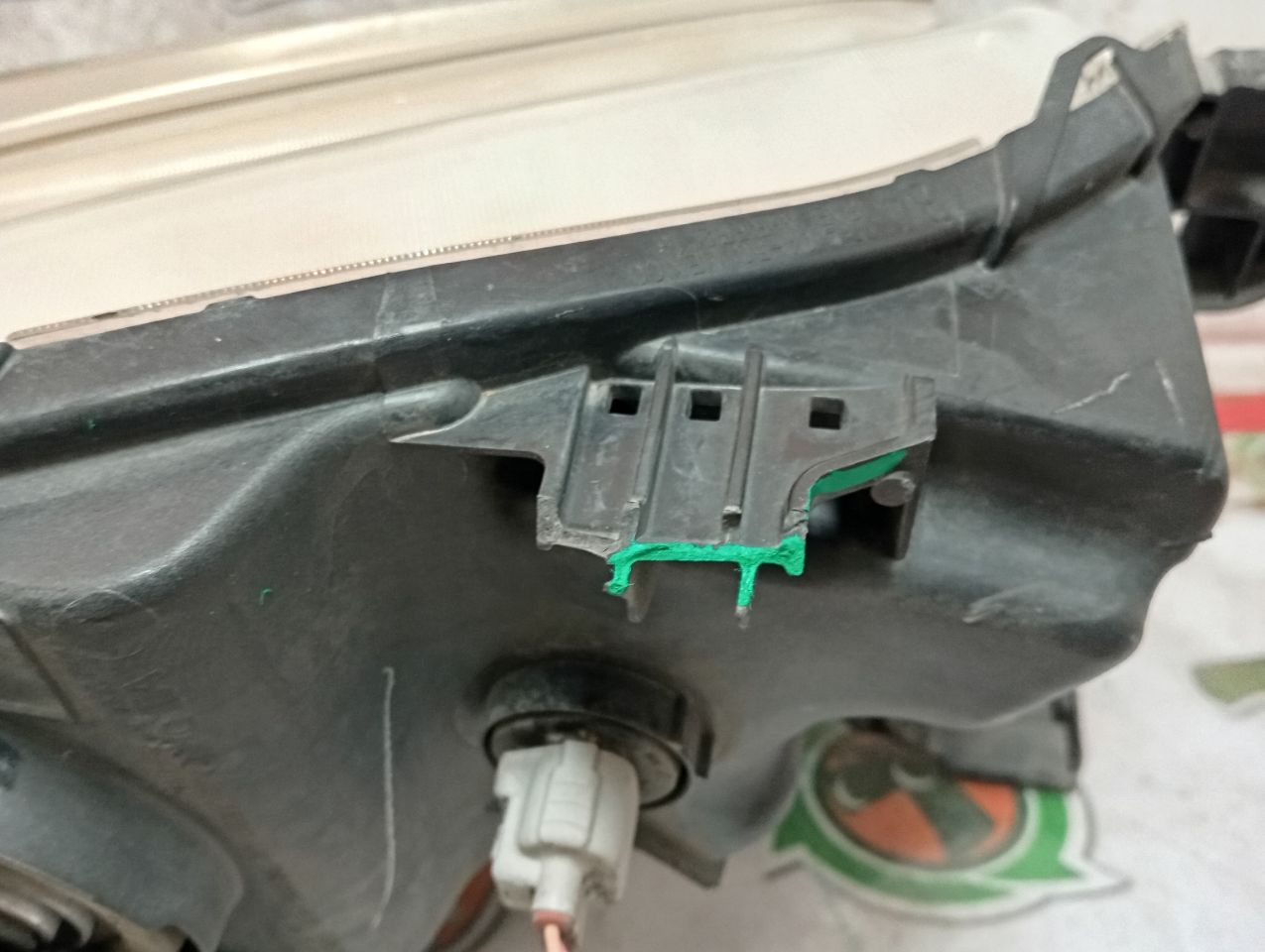 Part image 4