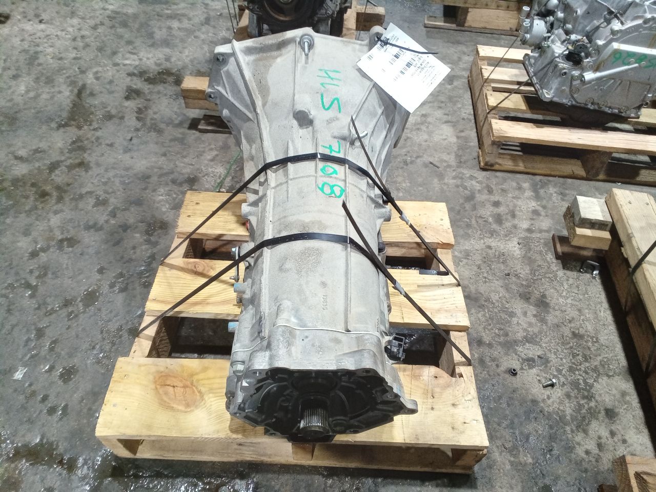 Part image 3