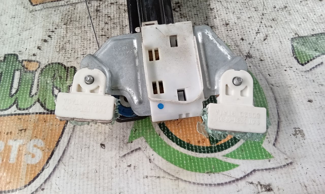Part image 3