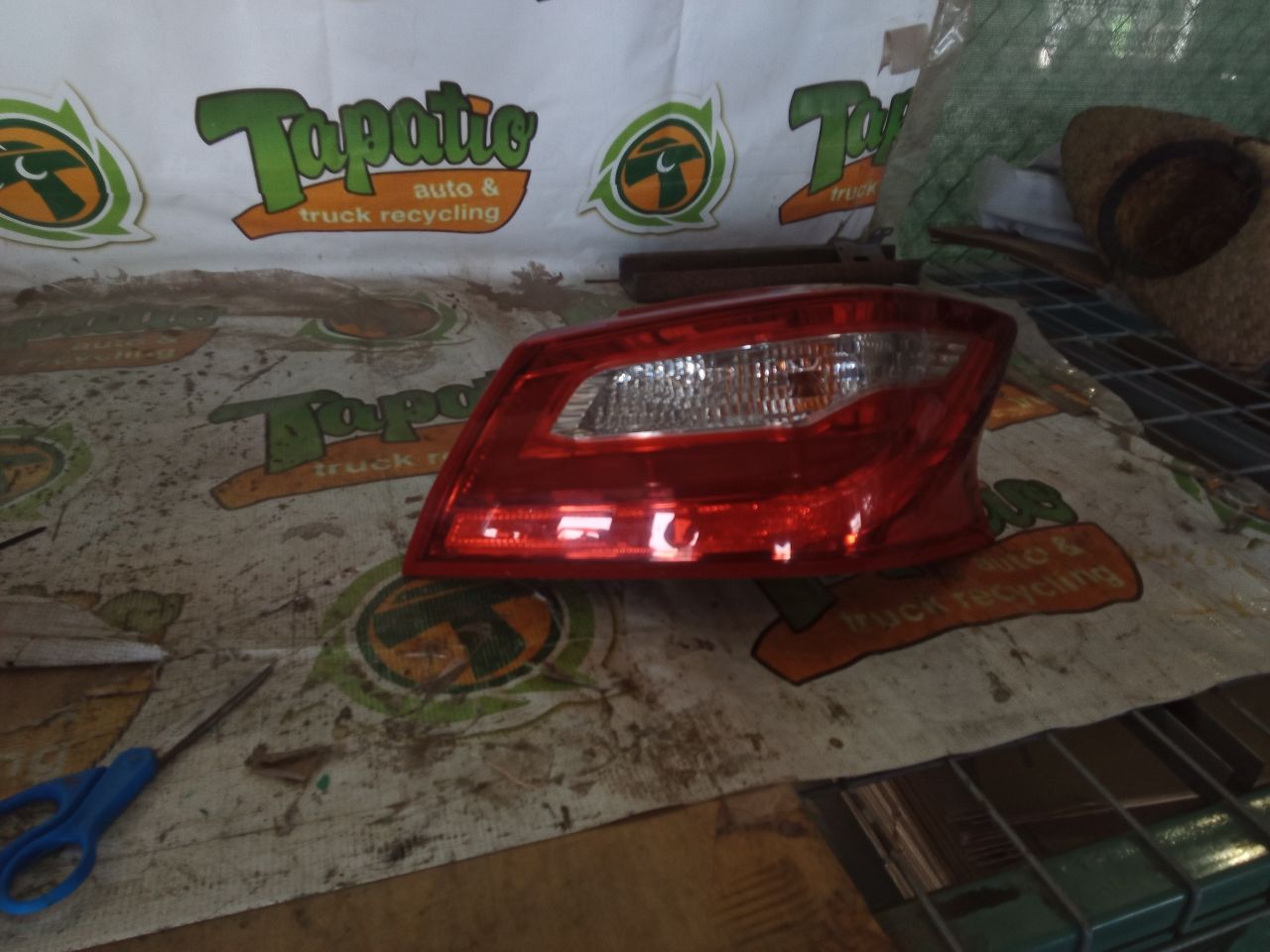 Part image 15
