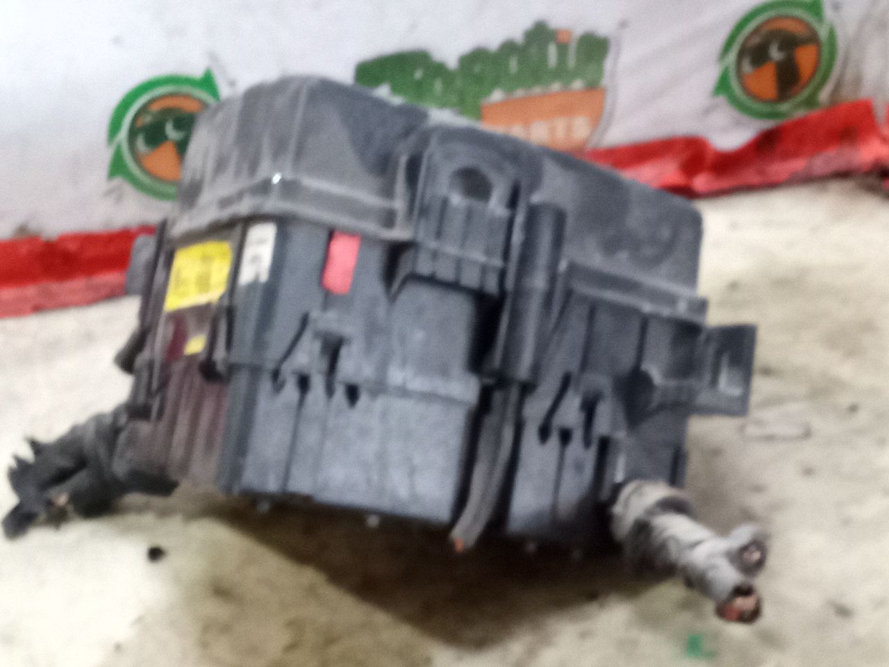 Part image 4