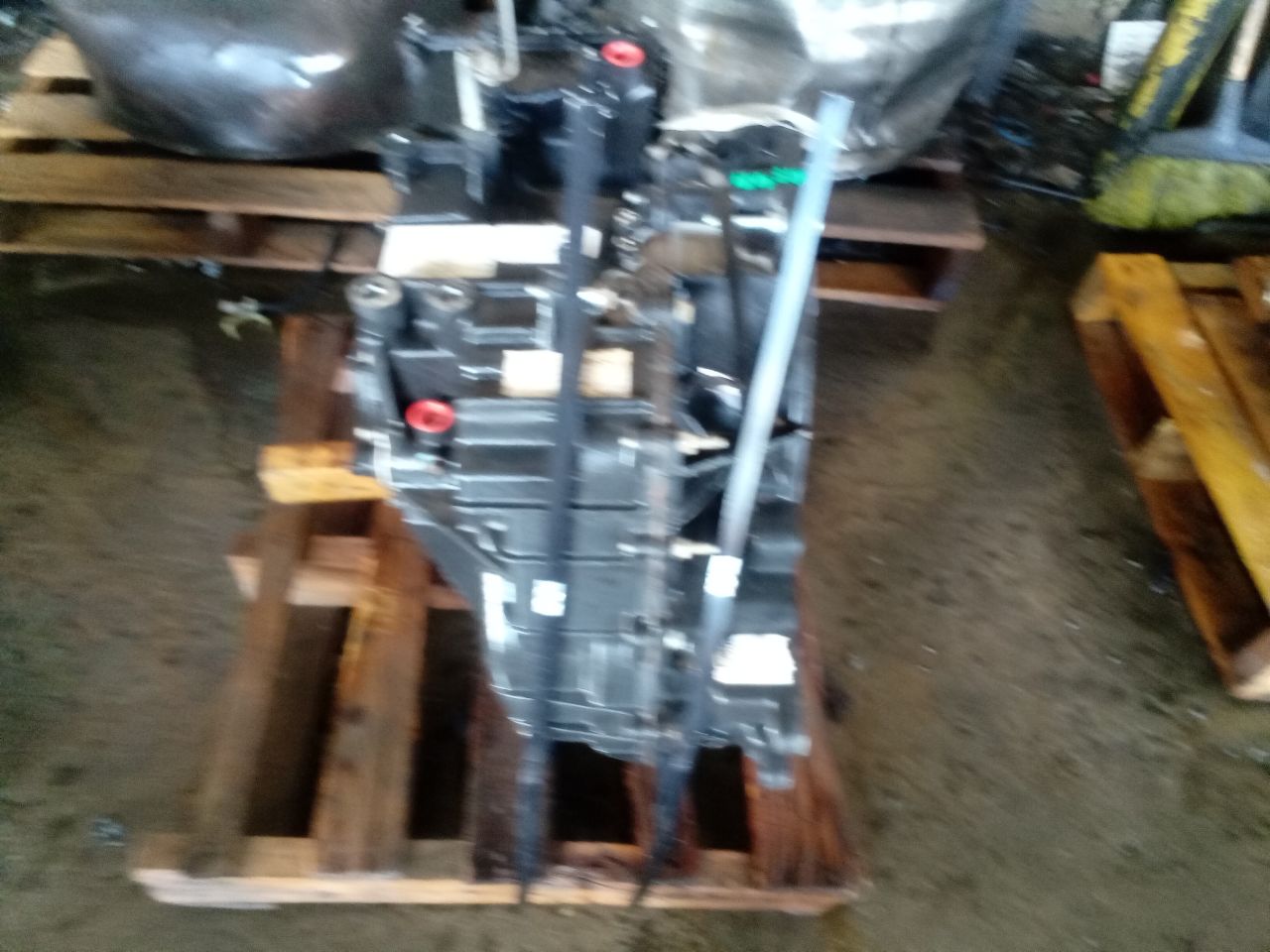 Part image 3