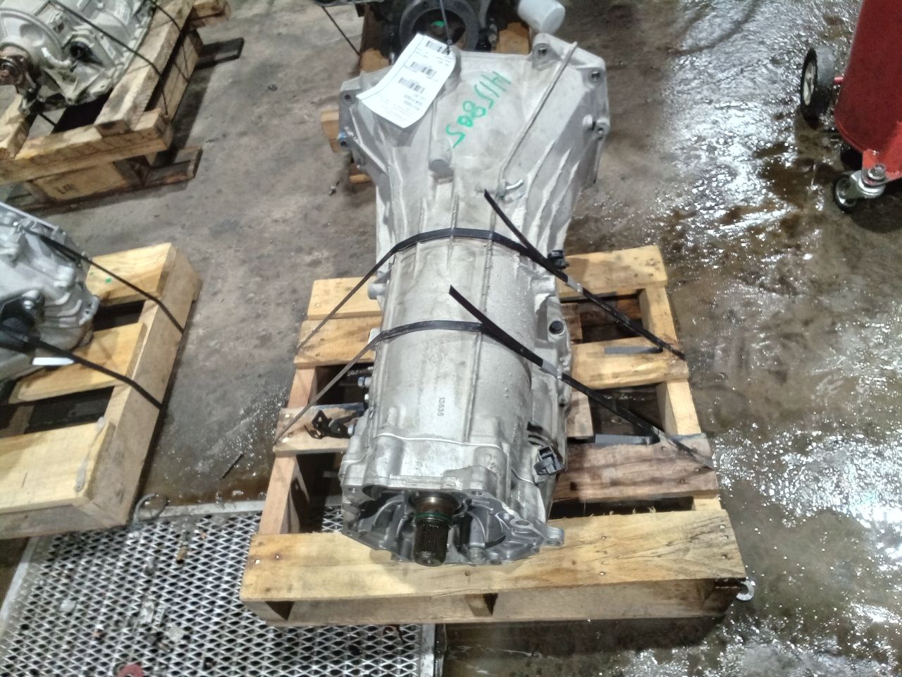 Part image 4