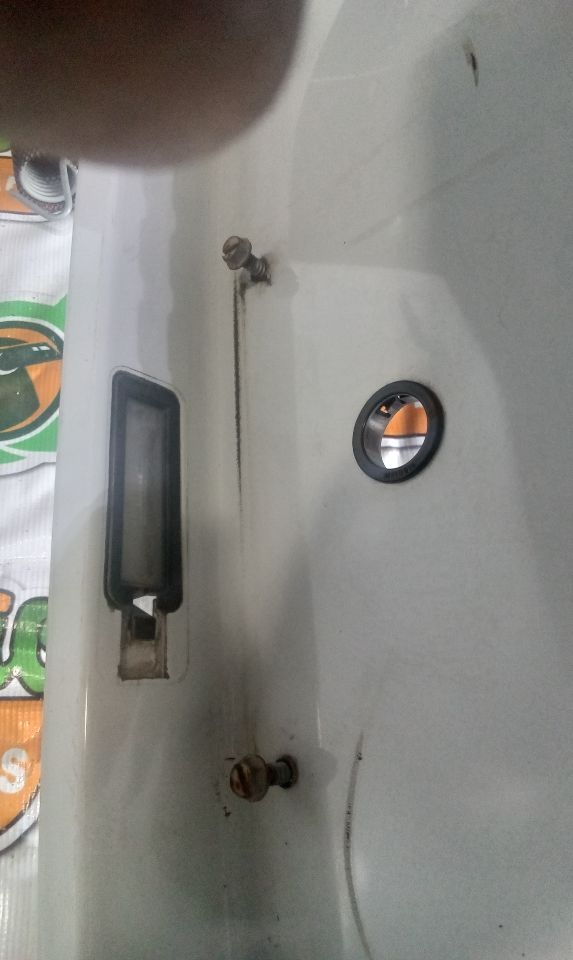 Part image 17