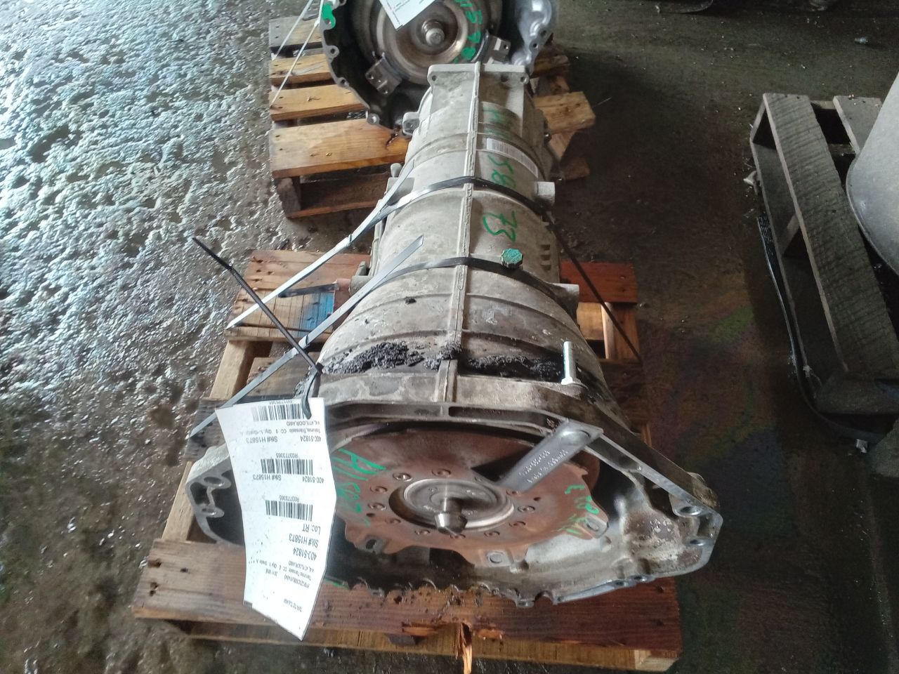 Part image 3