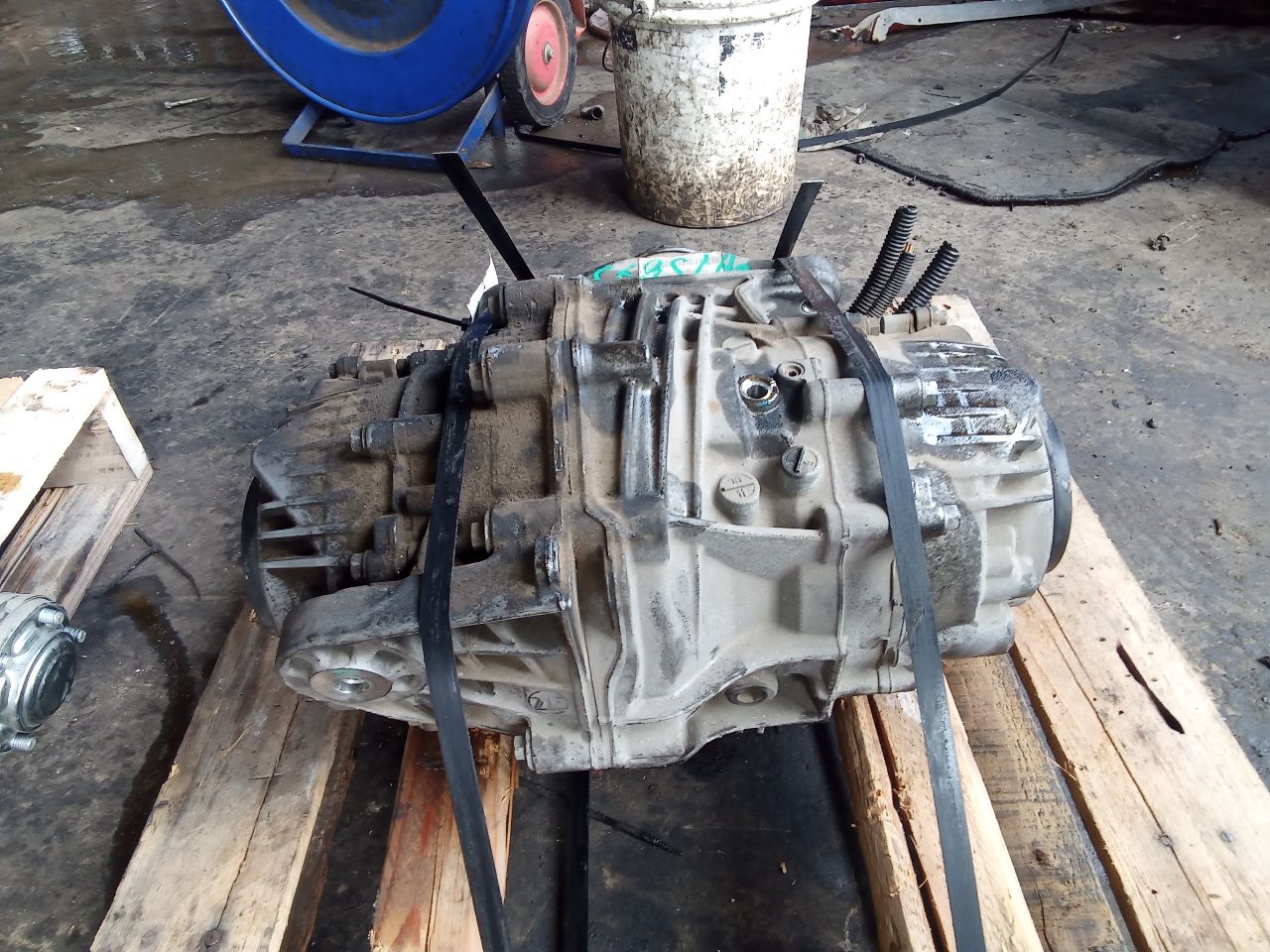 Part image 4
