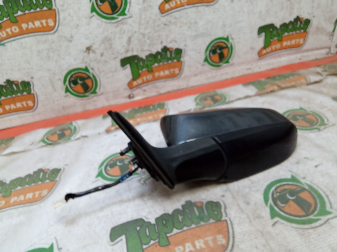 Used 2013 Toyota CAMRY w/o blind spot alert - Stock #H15815