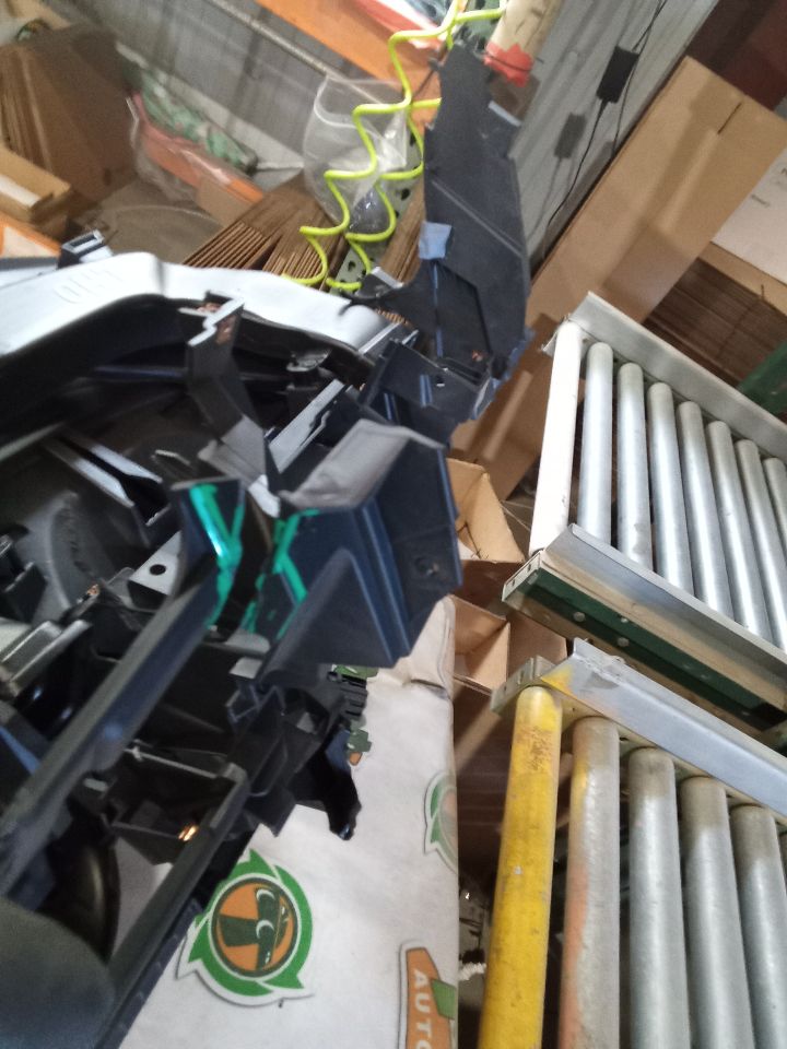 Part image 11
