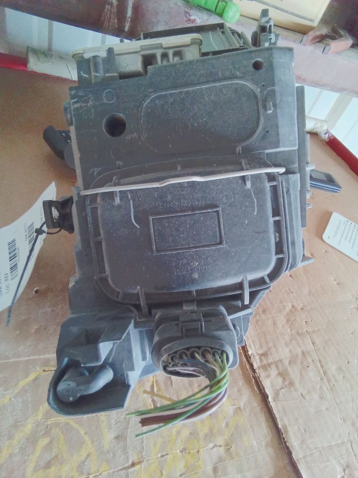Part image 4