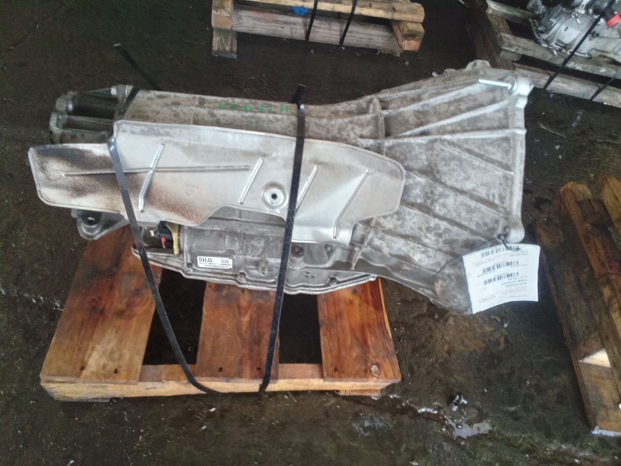 Part image 4